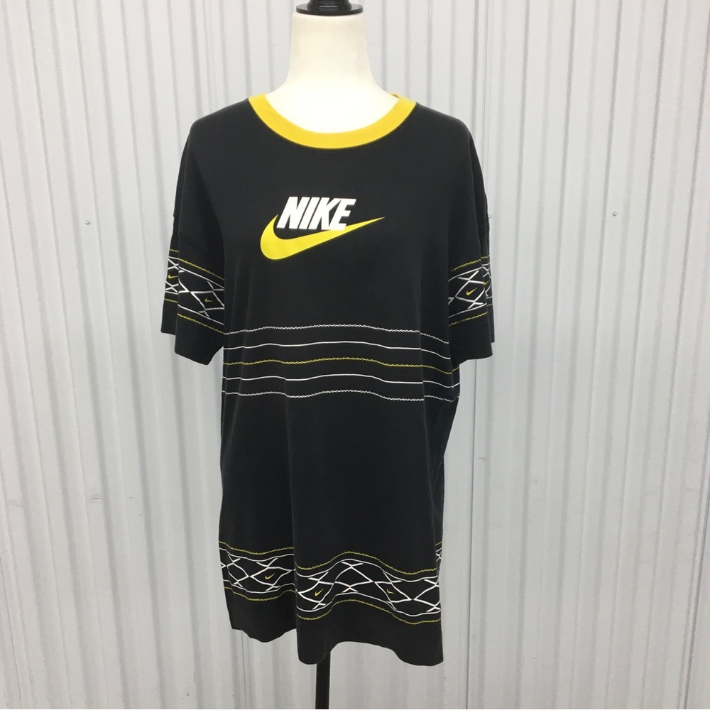 Nike Black and Yellow Cotton Short Sleeve Tee Size: Medium